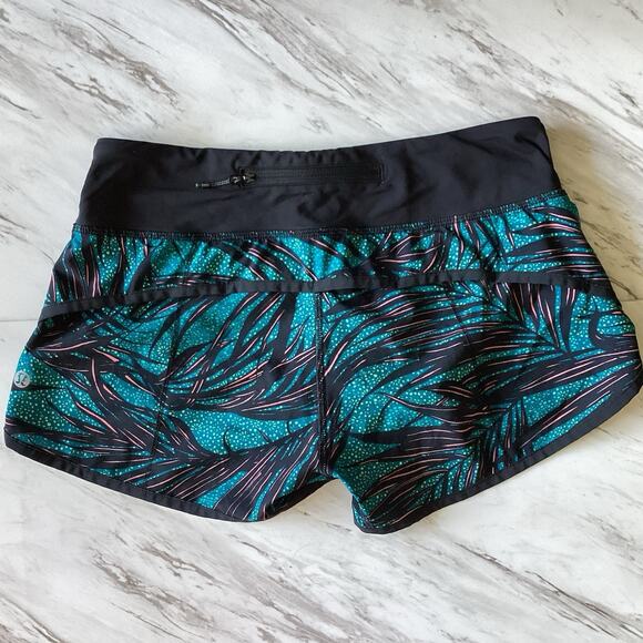 Lululemon Speed Shorts Sz 4, Palm Lace Tofino Teal, Race Running Activewear Gym - Picture 7 of 10